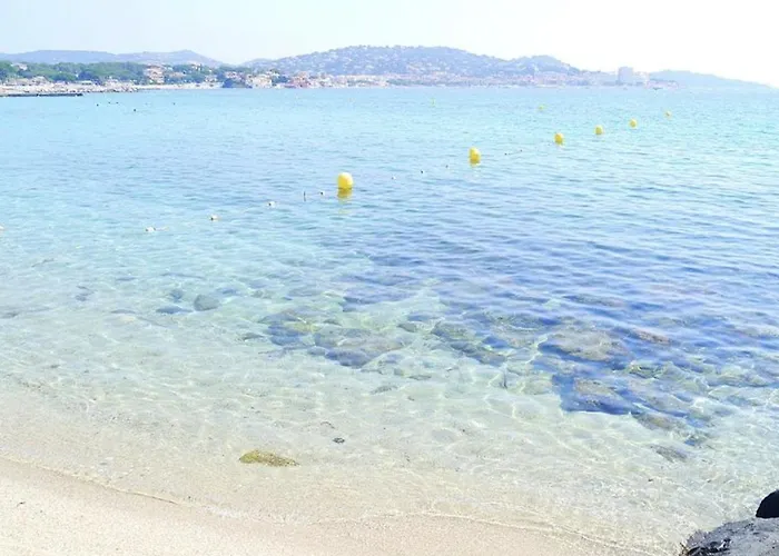 Apartment **sainte-maxime: Neuf 2 Pièces, Terrasse, Clim, 4 Couchages** - Fr-1-226-519