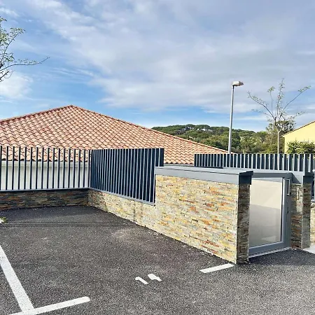 Appartement **sainte-maxime: Neuf 2 Pieces, Terrasse, Clim, 4 Couchages** - Fr-1-226-519